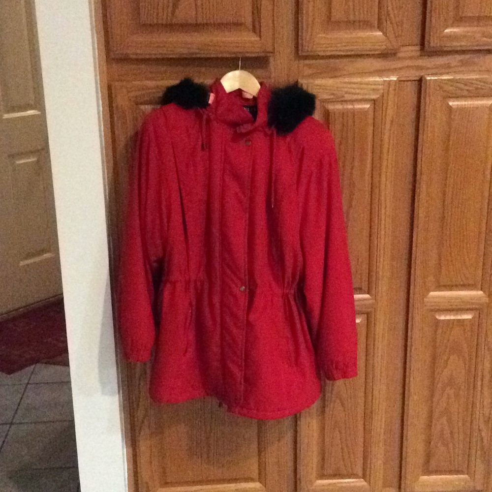 MACY’S THERMALITE JACKET WITH HOOD     DOWN FILLED